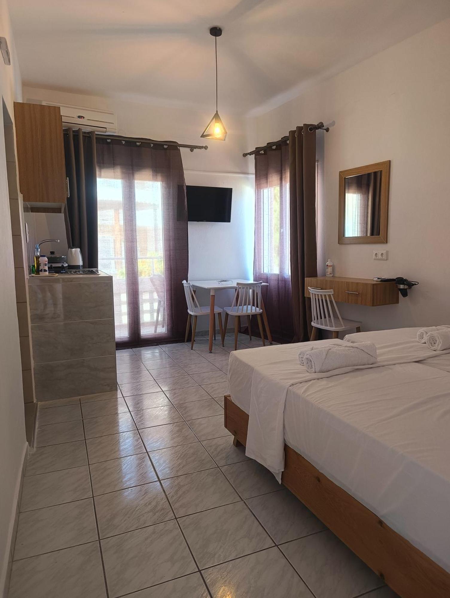 Galini Apartments Bali  Екстериор снимка
